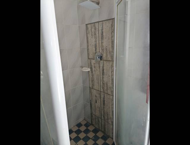 13 BEDROOM HOUSE FOR SALE IN BLUFF